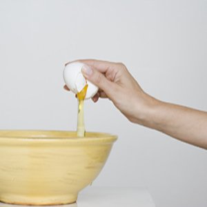 Egg in bowl